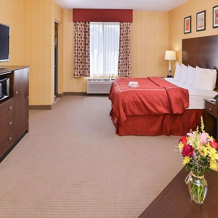 Quality Suites Stratford Exterior foto